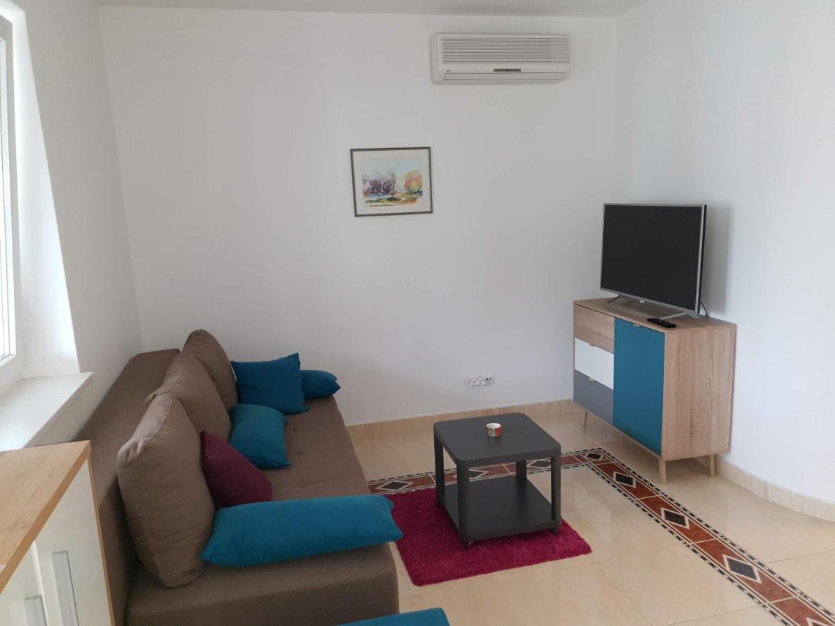 D&M Apartman 1 Selce Exterior foto